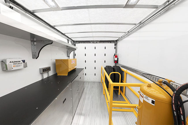 Specialty Morgan Service Unit with Oil & Lube interactive tour